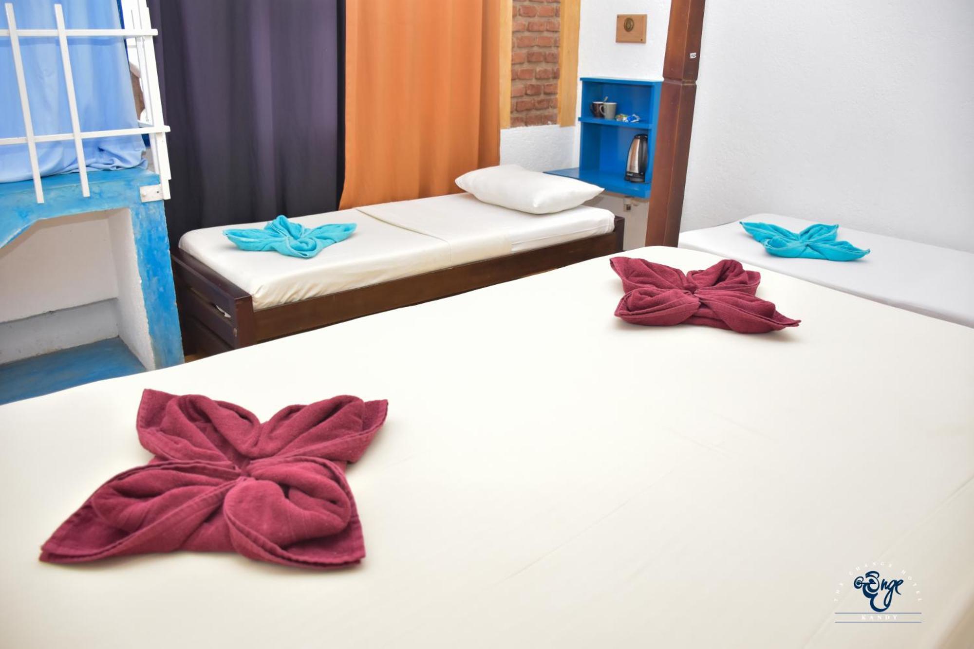 The Change Hotel Канді Екстер'єр фото