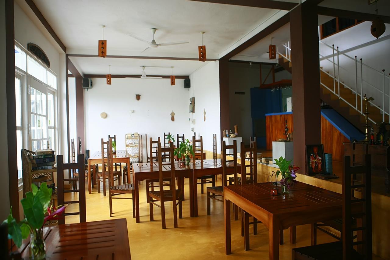 The Change Hotel Канді Екстер'єр фото